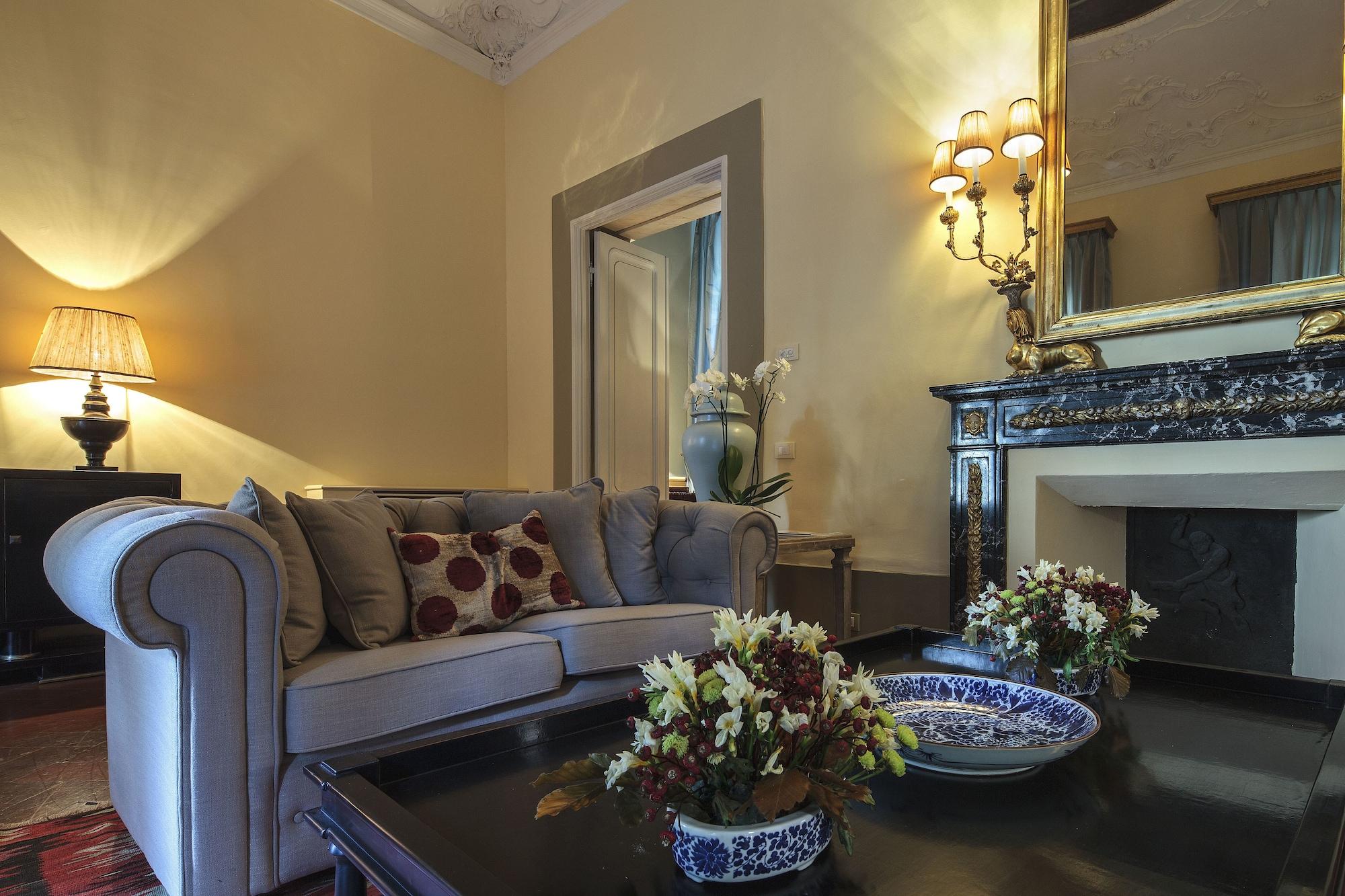 Hotel Al Palazzo del Marchese di Camugliano Residenza d'Epoca Firenze Esterno foto